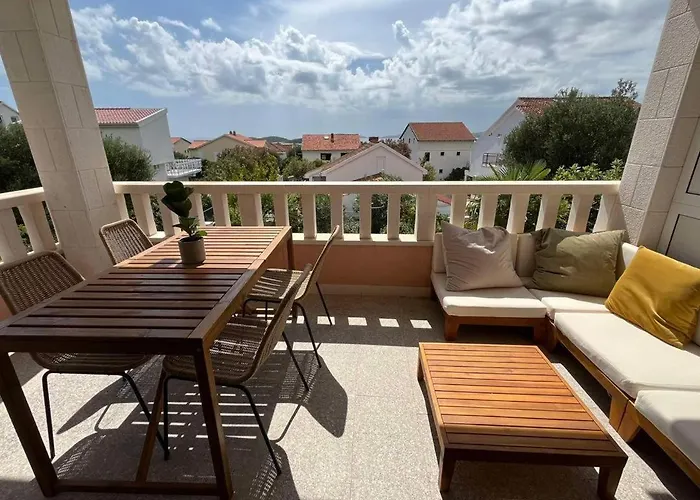 Lulu Apartament