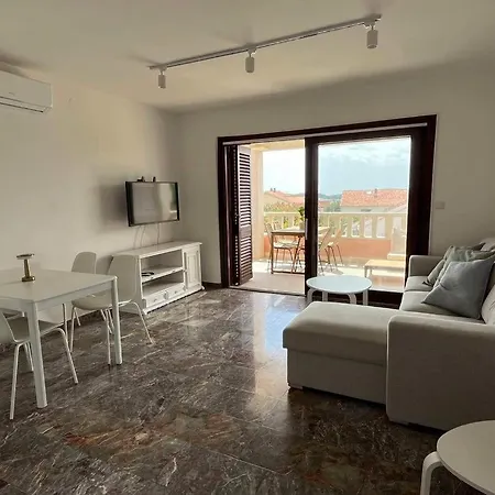 Apartment Lulu Orebic