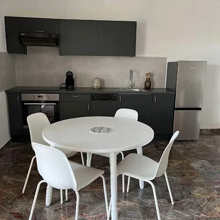 Lulu Apartment