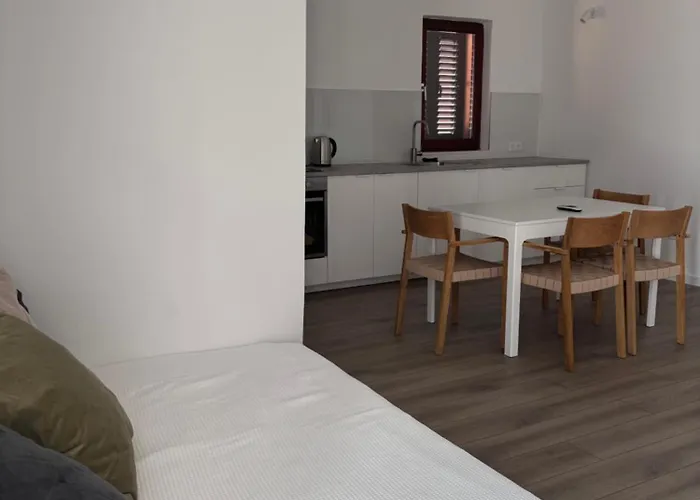 Lulu Lejlighed Orebić